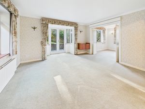 SECOND RECEPTION ROOM- click for photo gallery